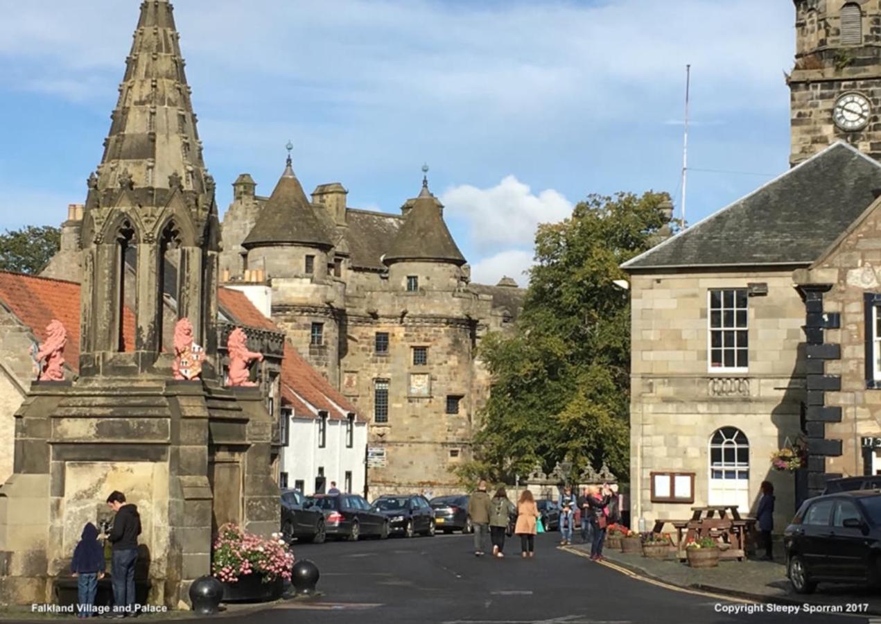 The Old Schoolhouse, Kinross Vila Exterior foto